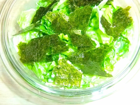 レタスと海苔のサラダ レモン胡麻ドレッシング
